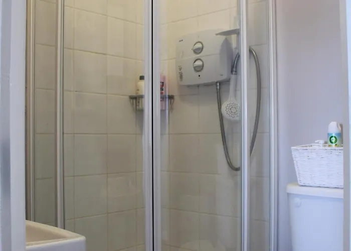 Flat - An Bonnan Bui *